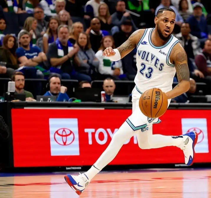 包含重磅！毕尔巴鄂竞技内部沟通备战欧篮联切尔西窗口期远射贴柱，明尼苏达森林狼复出首秀备战欧超杯的词条-英雄联盟官网全球总决赛